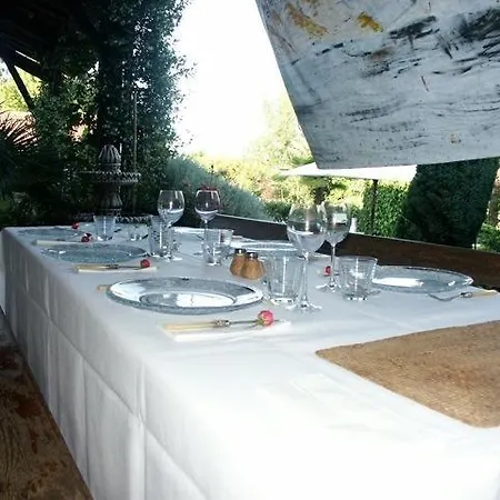 فندق مبيت وإفطار D'hotes De Pesques *