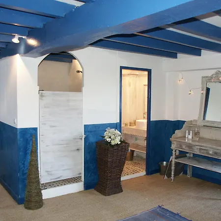 فندق مبيت وإفطار D'hotes De Pesques *