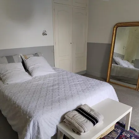 D'hotes De Pesques Bed & Breakfast *